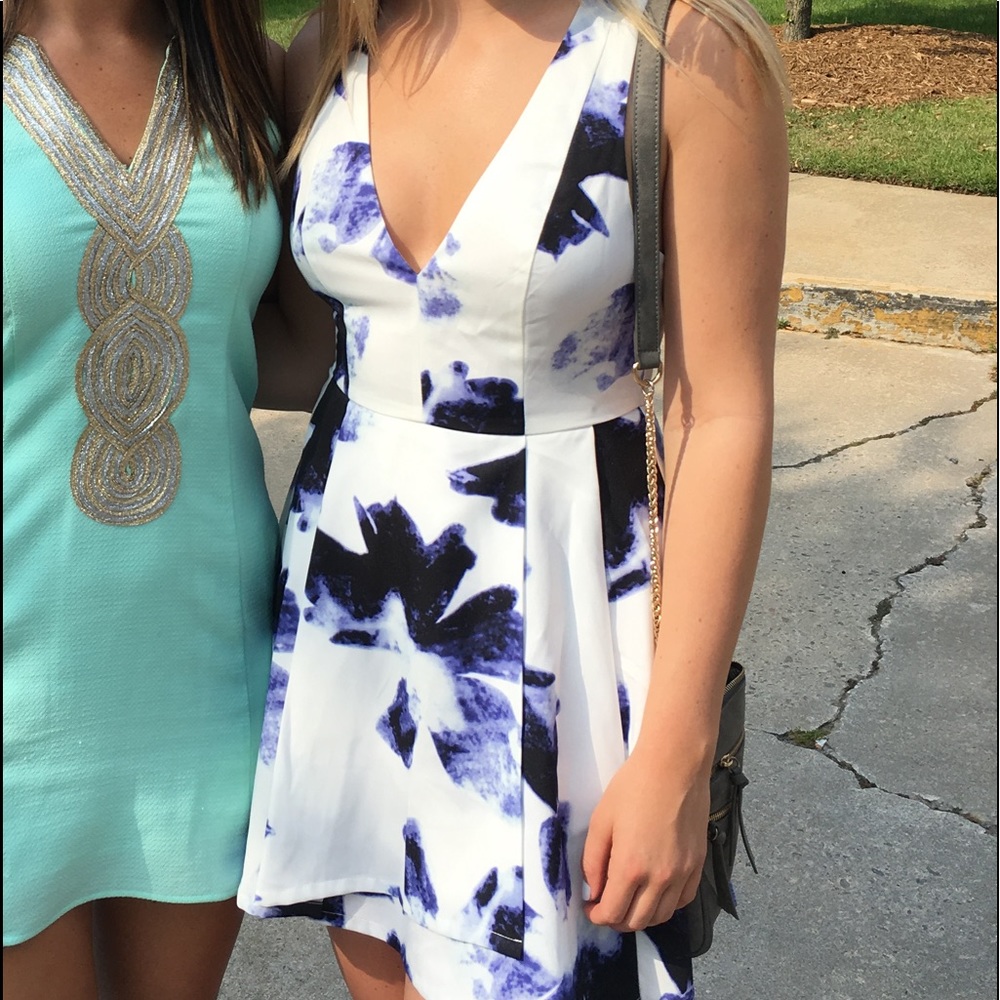 Lulus dress